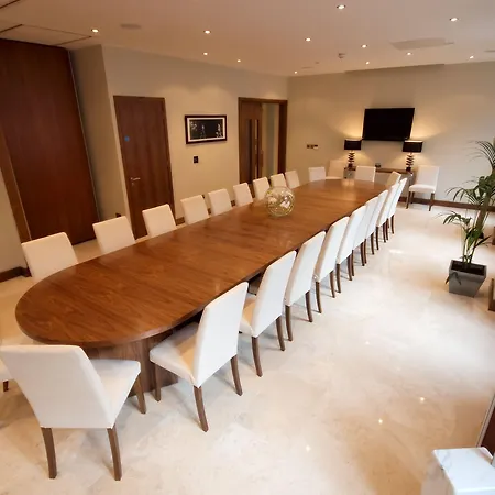 Апартаменты The Chambers Лидс