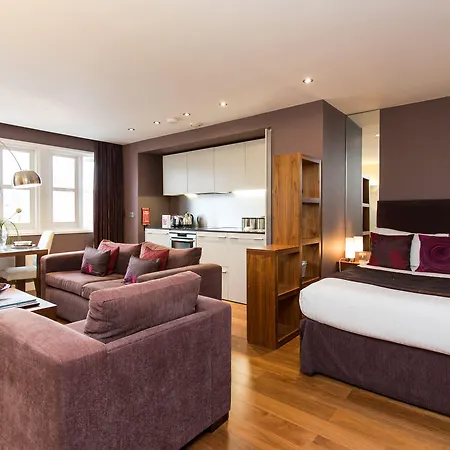 The Chambers Лідс