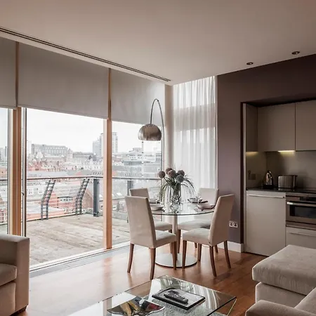 Апартаменти The Chambers Лідс