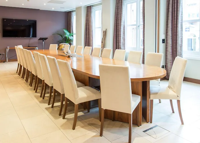 The Chambers * Leeds (West Yorkshire)